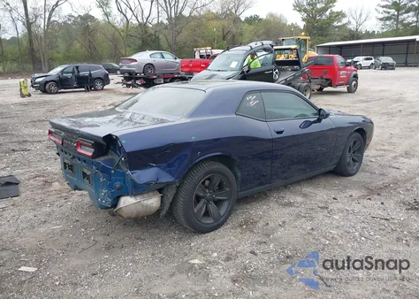 2015 Dodge Challenger Sxt из США, поврежденный, VIN 2C3CDZAG8FH717658